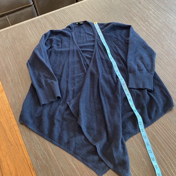 Club Monaco ladies navy blue wrap in size extra small. - Picture 8 of 8